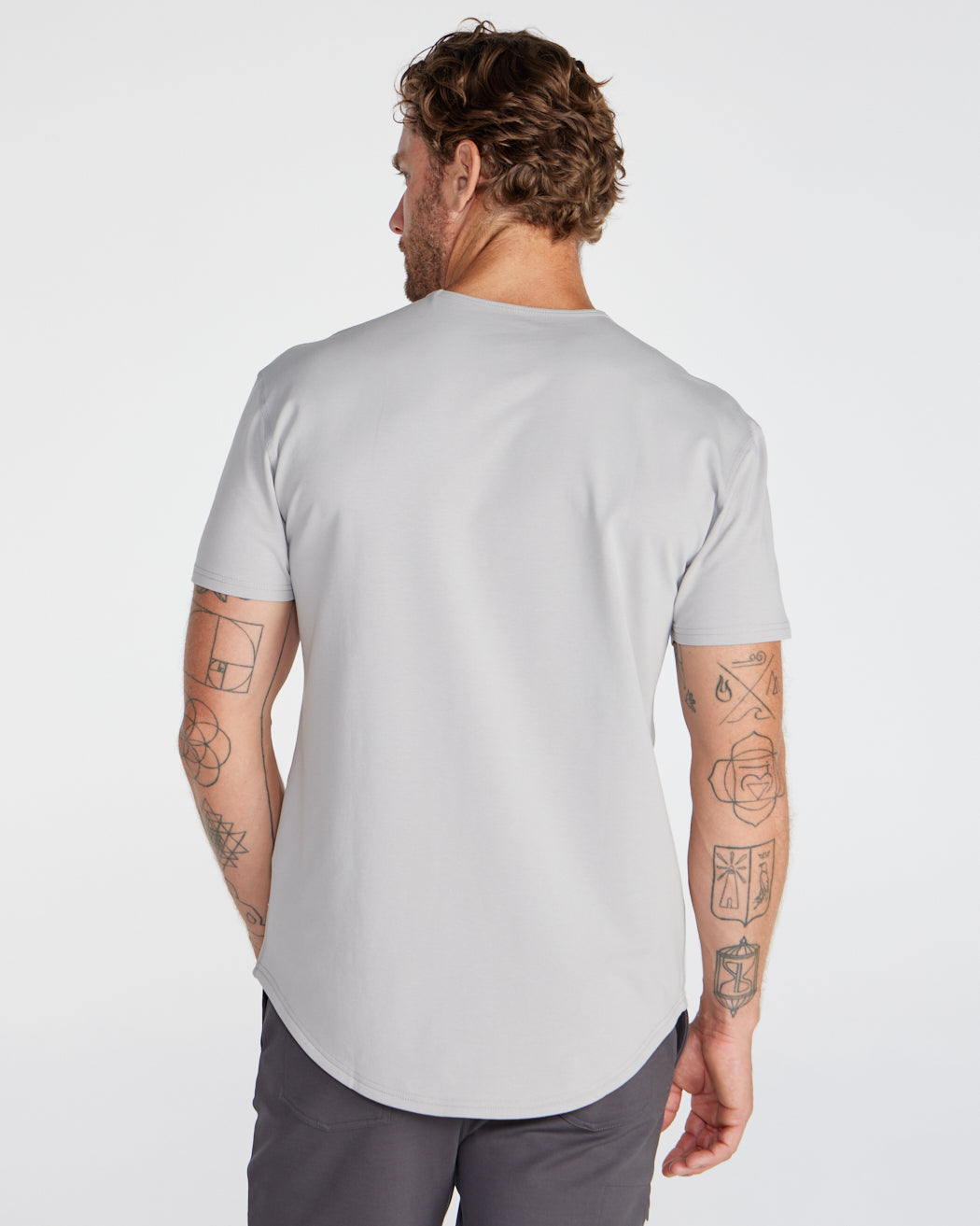 CoreCurve™ Drop Cut Performance Tee