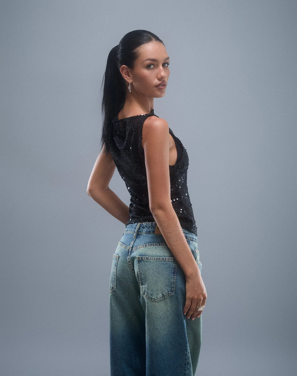 Velora Noir Top